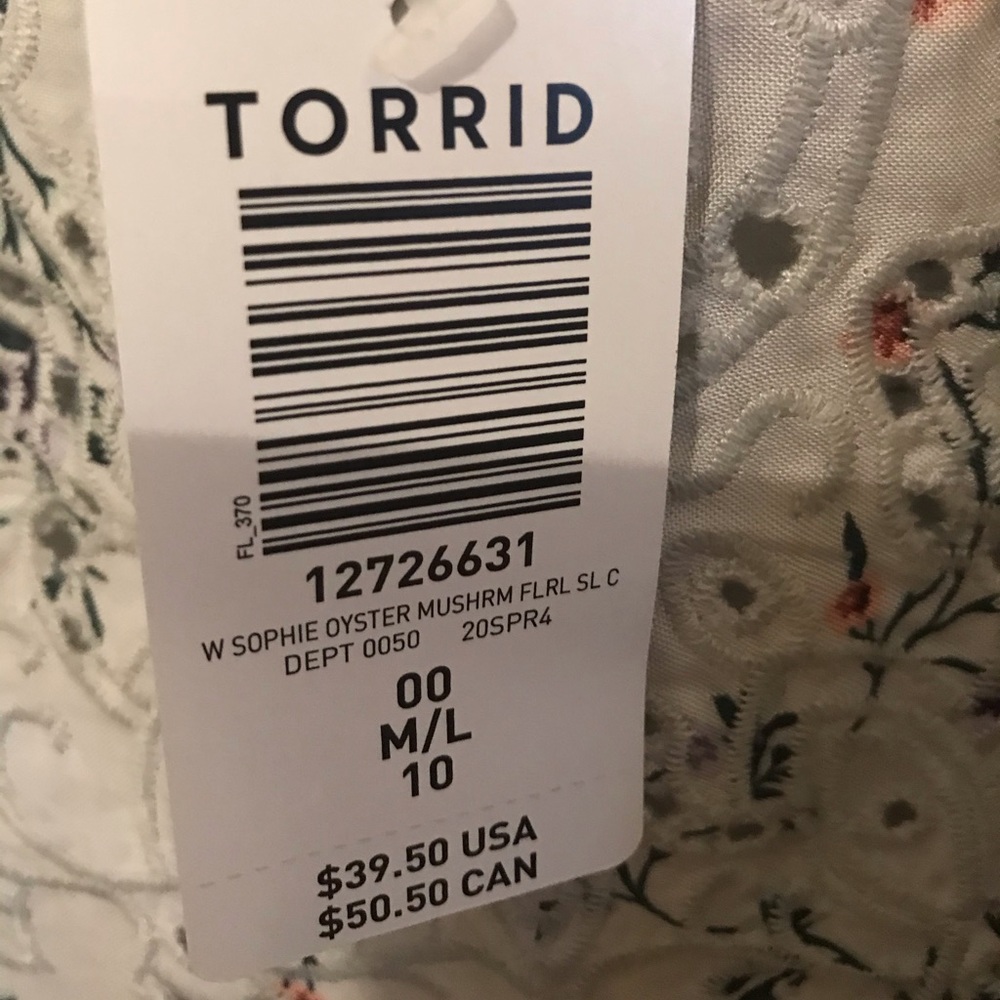 Torrid flower top - Picture 4 of 4